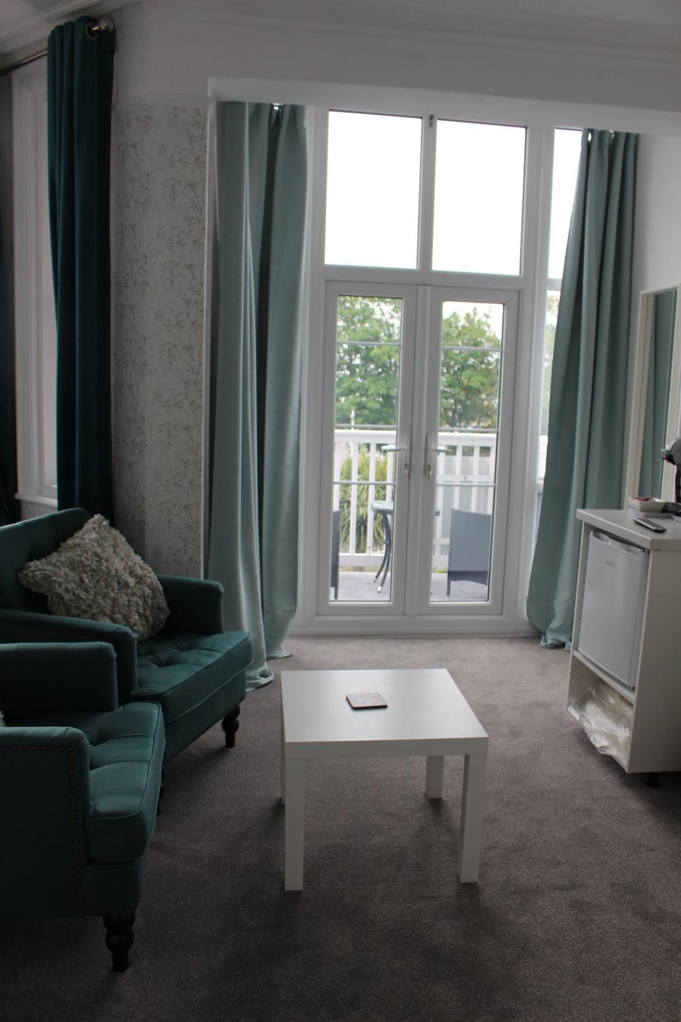 Beamsley Lodge B&B 伊斯特布恩 外观 照片